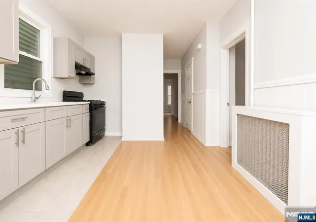 Listing Photo 4 - Condo for sale in building located at 66 Isabella Ave, Newark, NJ 07106