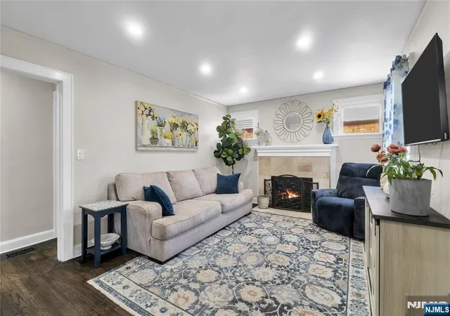 Photo 4 of Sale Pending at 40 Merritt Ave, Dumont, NJ 07628 | MLS# 26022402 | Listing updated on 2026-08-04