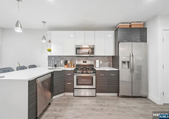 Photo 2 of Condo for sale at 62 69th St #209, Guttenberg, NJ 07093 | MLS# 26022428 | Listing updated on 2026-07-31