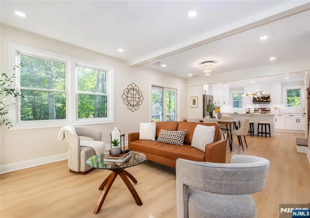 Photo 3 of Sale Pending at 145 Grove St, Mahwah, NJ 07430 | MLS# 26022463 | Listing updated on 2026-08-24