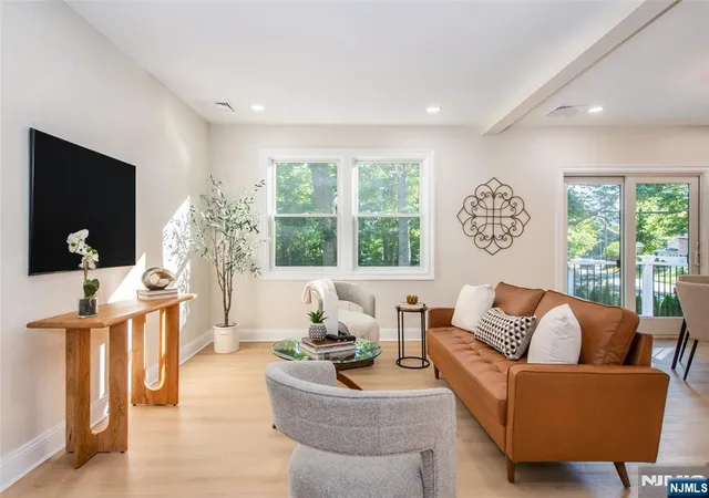 Photo 4 of Sale Pending at 145 Grove St, Mahwah, NJ 07430 | MLS# 26022463 | Listing updated on 2026-08-24