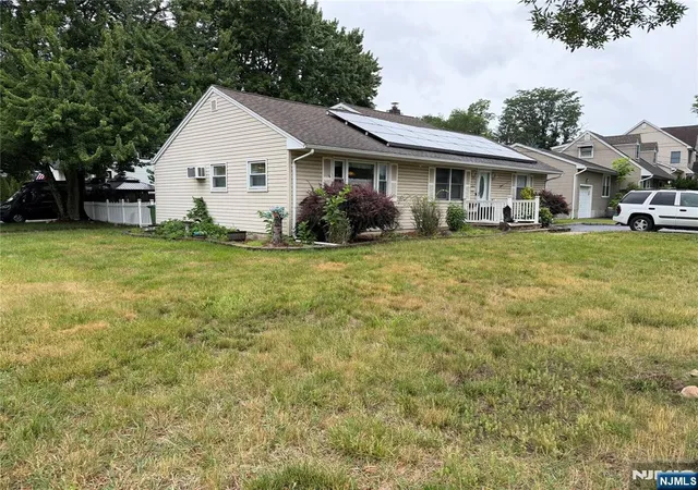 2nd image of 208 Lawrence Dr, Paramus, NJ 07652 | MLS# 26022527