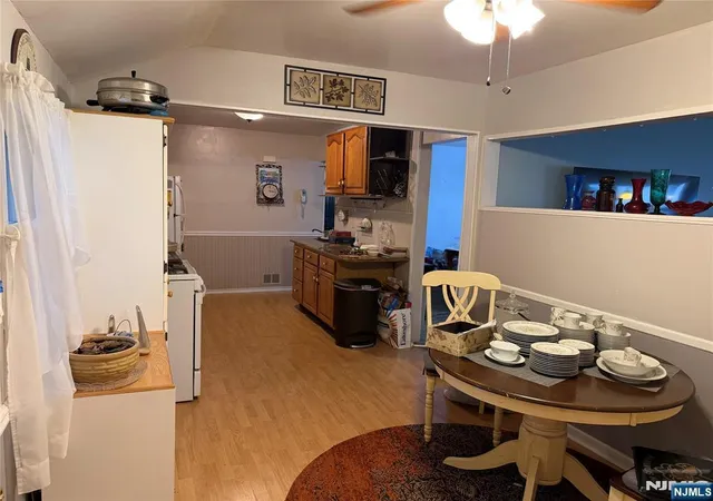 4th image of 208 Lawrence Dr, Paramus, NJ 07652 | MLS# 26022527