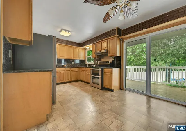 5th image of 16 Essex Rd, Sussex, NJ 07461 | MLS# 26022692