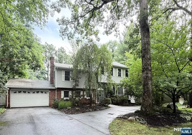 Photo 2 of Sale Pending at 28 Sunrise Dr, Montvale, NJ 07645 | MLS# 26023050 | Listing updated on 2026-08-14