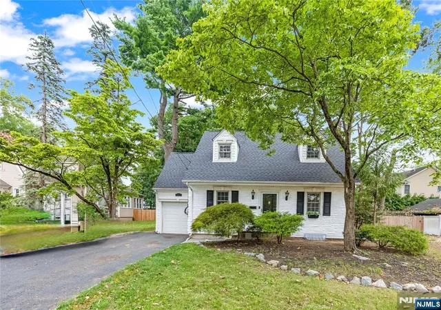 1st image of 335 River Rd, New Milford, NJ 07646 | MLS# 26023083