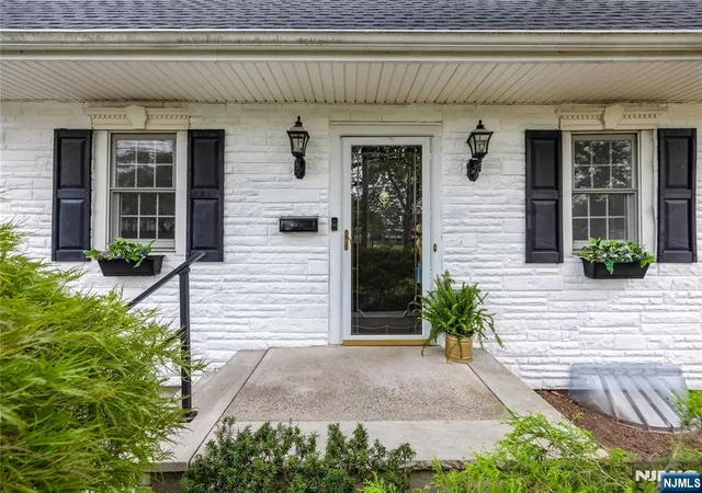 Photo 3 of Sale Pending at 335 River Rd, New Milford, NJ 07646 | MLS# 26023083 | Listing updated on 2026-08-03