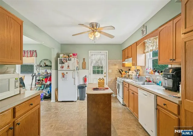 Photo 3 of Sale Pending at 4 Royal Ave, Hawthorne, NJ 07506 | MLS# 26023087 | Listing updated on 2026-07-31