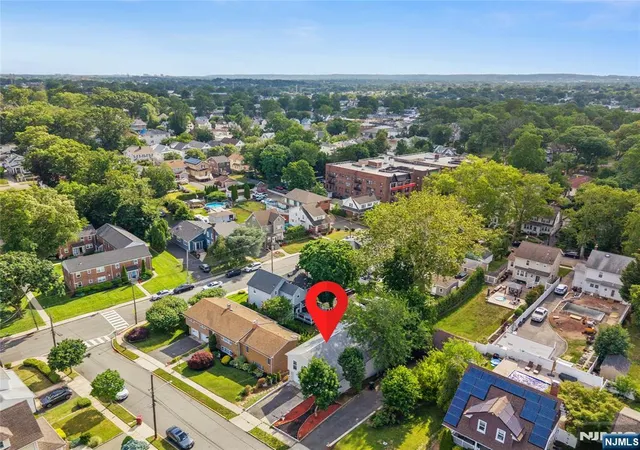 Photo 4 of Single family home for sale at 11 Hampton Pl, Nutley, NJ 07110 | MLS# 26023210 | Listing updated on 2026-08-23