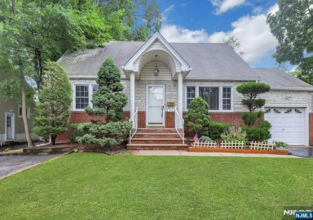 1st image of 195 Bergen Ave, New Milford, NJ 07646 | MLS# 26023212