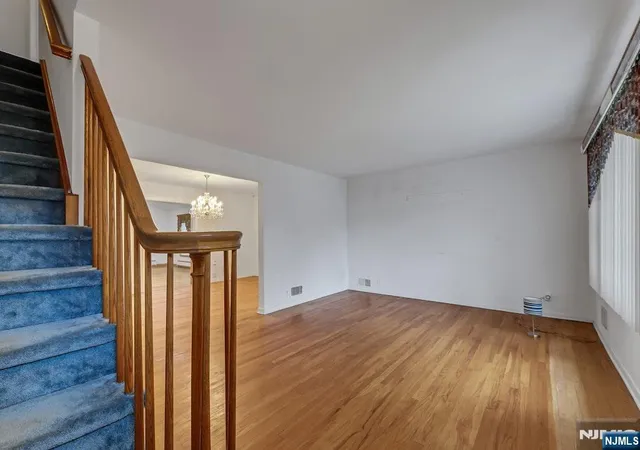 2nd image of 195 Bergen Ave, New Milford, NJ 07646 | MLS# 26023212
