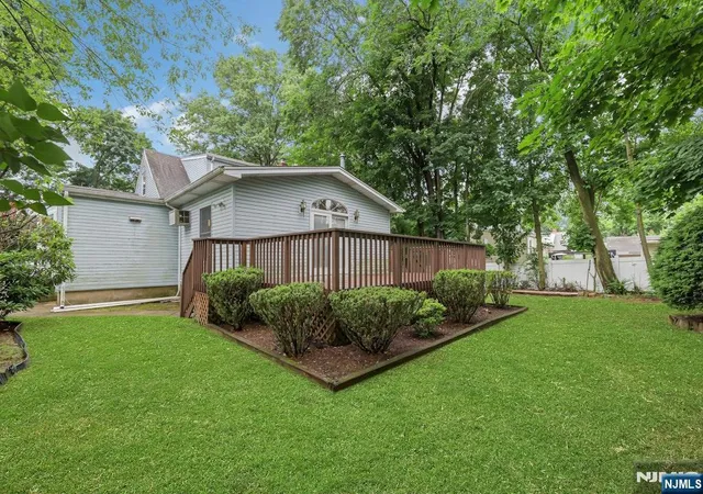 29th image of 195 Bergen Ave, New Milford, NJ 07646 | MLS# 26023212