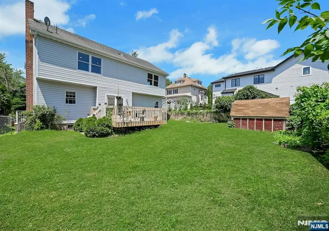 Photo 45 of Sale Pending at 71 View St, Bergenfield, NJ 07621 | MLS# 26023243 | Listing updated on 2026-08-24