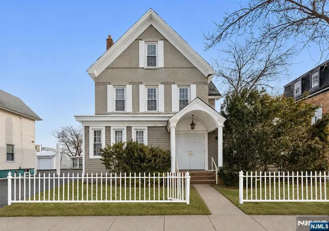 Photo 1 of Single family home for sale at 118 Hudson St, Hackensack, NJ 07601 | MLS# 26023340 | Listing updated on 2026-08-23