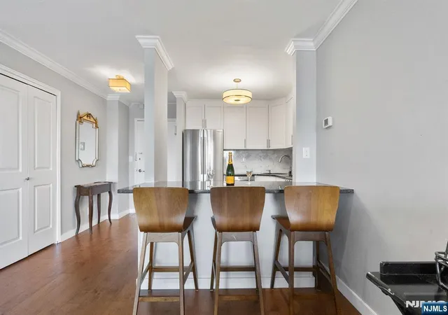 Photo 3 of Sale Pending at 2000 Linwood Ave #15P, Fort Lee, NJ 07024 | MLS# 26023368 | Listing updated on 2026-08-25