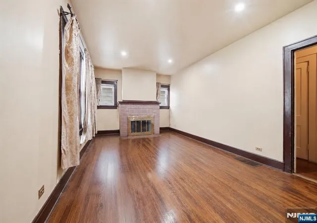 2nd image of 148 End Ave, Englewood, NJ 07631 | MLS# 26023490