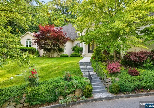 Photo 2 of Sale Pending at 41 Wildwood Rd, Saddle River, NJ 07458 | MLS# 26023546 | Listing updated on 2026-09-14