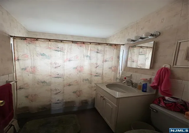 Photo 3 of Sale Pending at 100 Bergen Blvd #26, Fairview, NJ 07022 | MLS# 26023588 | Listing updated on 2026-09-06