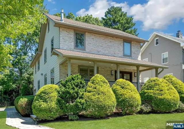 Photo 1 of Single family home for sale at 35 Elm St, Tenafly, NJ 07670 | MLS# 26023674 | Listing updated on 2026-09-10