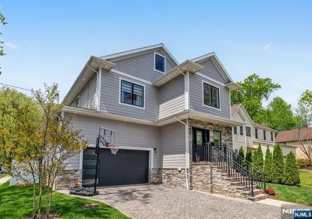 Photo 1 of Sale Pending at 230 Park Ave, Teaneck, NJ 07666 | MLS# 26023683 | Listing updated on 2026-08-10