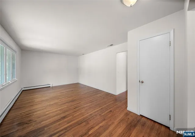 3rd image of 2 Henry St, Englewood Cliffs, NJ 07632 | MLS# 26023706