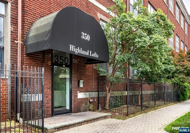 2nd image of 350 Scotland Rd #106, Orange, NJ 07050 | MLS# 26023749