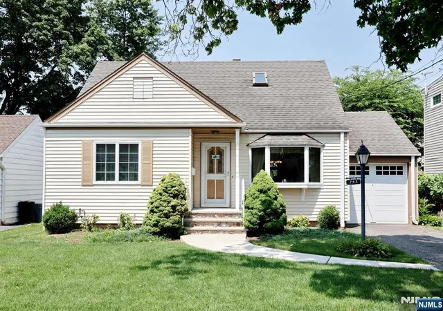 Photo 1 of Sale Pending at 743 Palmer Ave, Maywood, NJ 07607 | MLS# 26023794 | Listing updated on 2026-08-01