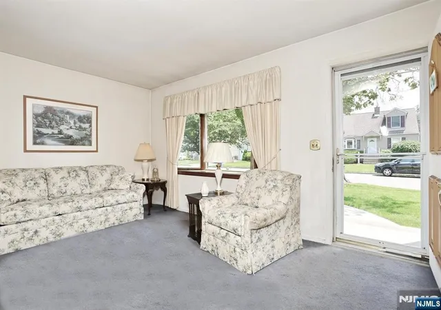 Photo 3 of Sale Pending at 743 Palmer Ave, Maywood, NJ 07607 | MLS# 26023794 | Listing updated on 2026-08-01