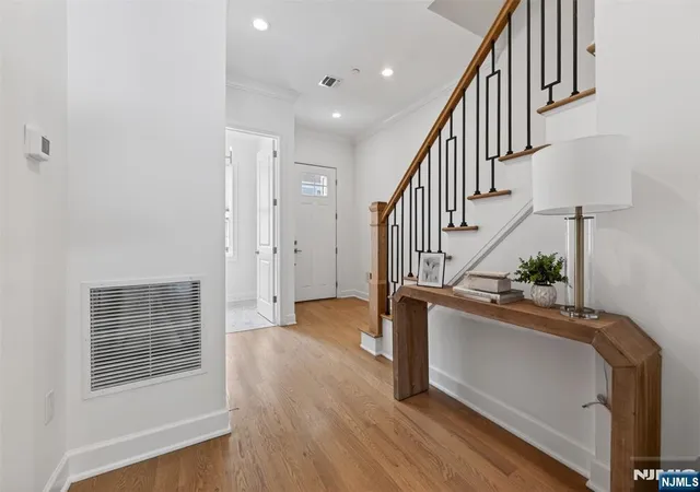 Photo 3 of Townhouse for sale at 10 Gabriel Ct, Paramus, NJ 07652 | MLS# 26023889 | Listing updated on 2026-09-19