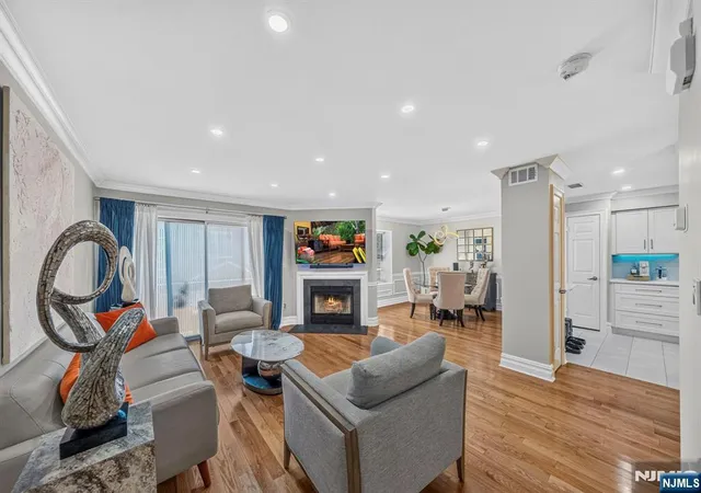 Photo 3 of Sale Pending at 513 Windsor Dr, Palisades Park, NJ 07650 | MLS# 26024046 | Listing updated on 2026-09-04