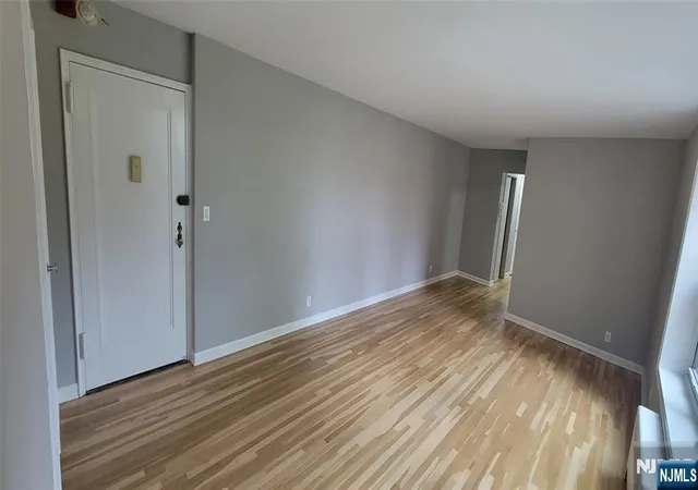 Photo 2 of Sale Pending at 2330 Linwood Ave #3G, Fort Lee, NJ 07024 | MLS# 26024118 | Listing updated on 2026-10-01