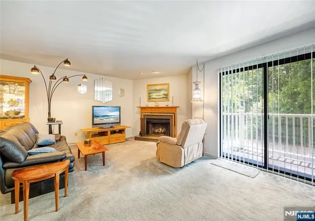 4th image of 38 Triumph Ct, East Rutherford, NJ 07073
