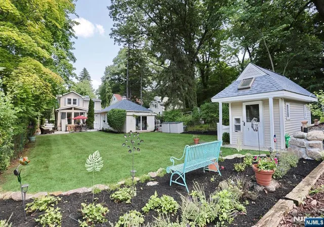 Photo 3 of Sale Pending at 14 Sterling Pl, Glen Rock, NJ 07452 | MLS# 26024203 | Listing updated on 2026-07-28