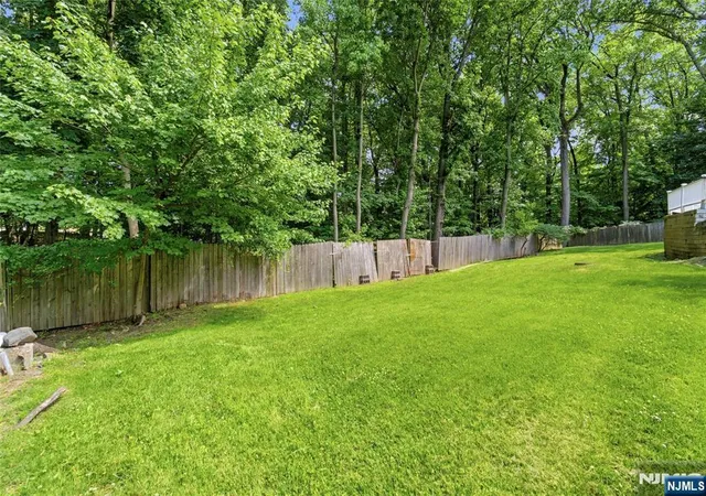 35th image of 651 Floyd St, Englewood Cliffs, NJ 07632 | MLS# 26024214
