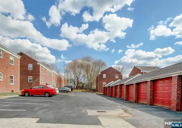 11th image of 370 Esplanade #21, Hackensack, NJ 07601 | MLS# 26024231