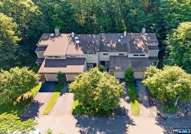 22nd image of 31 Lockley Ct, Wayne, NJ 07470 | MLS# 26024323
