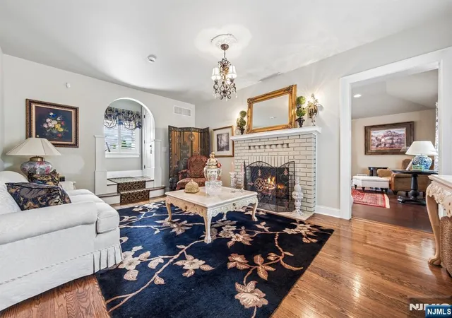 Photo 4 of Sale Pending at 250 Ridge Rd, Rutherford, NJ 07070 | MLS# 26024333 | Listing updated on 2026-08-06
