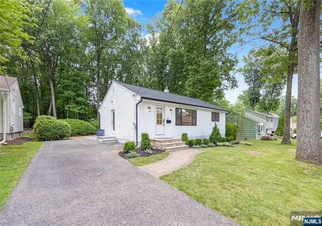 1st image of 61 Mackay Ave, Waldwick, NJ 07463 | MLS# 26024337