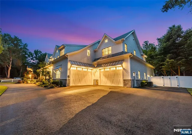 Photo 3 of Sale Pending at 11 Green Way, Old Tappan, NJ 07675 | MLS# 26024452 | Listing updated on 2026-08-12