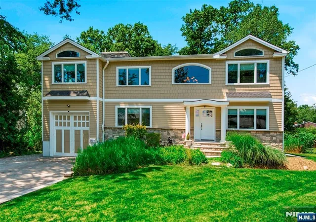 2nd image of 2604 Cleveland Ave, Twp Of Washington, NJ 07676 | MLS# 26024641