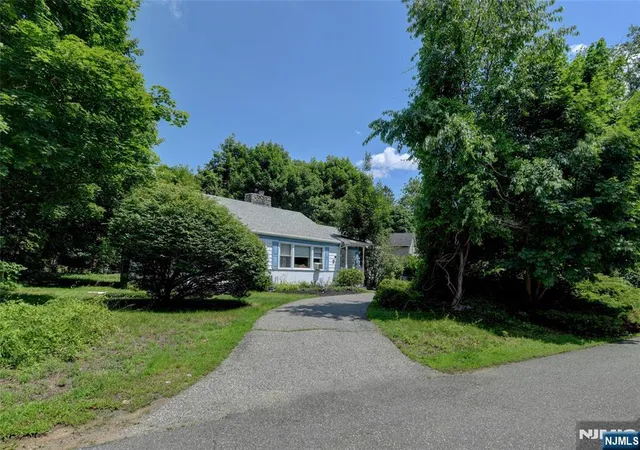 Photo 3 of Sale Pending at 1 Welch Rd, Ringwood, NJ 07456 | MLS# 26024689 | Listing updated on 2026-08-05