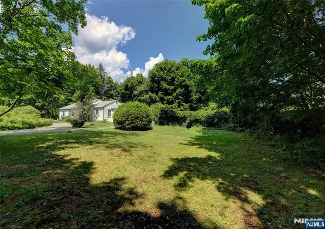 Photo 4 of Sale Pending at 1 Welch Rd, Ringwood, NJ 07456 | MLS# 26024689 | Listing updated on 2026-08-05