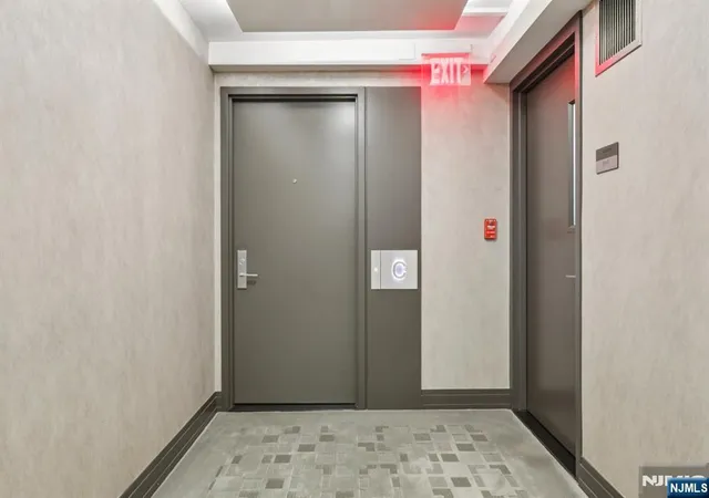 3rd image of 1500 Palisade Ave #27C, Fort Lee, NJ 07024 | MLS# 26024697
