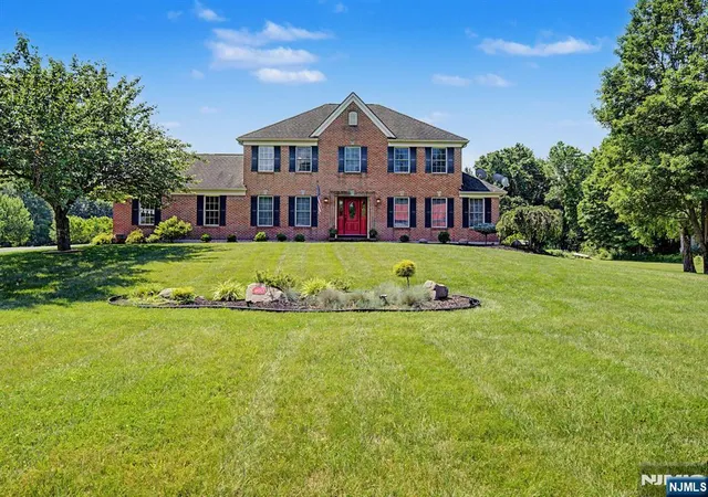 4th image of 460 Shades Of Death Rd, Allamuchy, NJ 07838 | MLS# 26024701