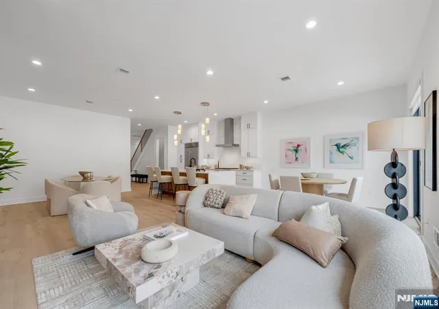 Photo 2 of Townhouse for sale at 3 Feldman Ct, Paramus, NJ 07652 | MLS# 26024767 | Listing updated on 2026-09-18
