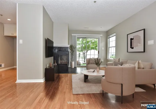 Photo 4 of Sale Pending at 1099 Devon Ct #1099, Mahwah, NJ 07430 | MLS# 26024768 | Listing updated on 2026-08-05