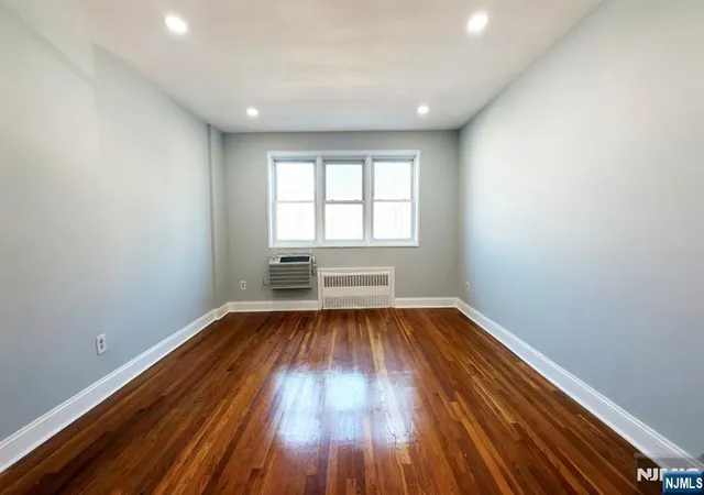 2nd image of 154 Bowers St #2D, Jersey City, NJ 07307 | MLS# 26024782