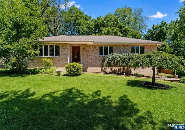 Photo 1 of Sale Pending at 1542 Us Hwy 22, Mountainside, NJ 07092 | MLS# 26024783 | Listing updated on 2026-08-30