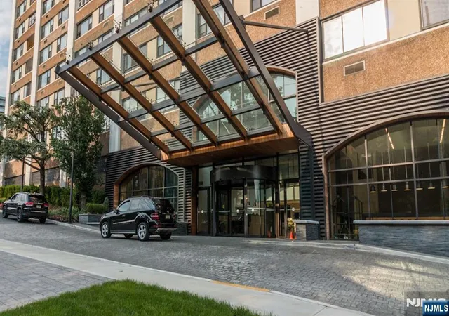 1st image of 250 Gorge Rd #28-I, Cliffside Park, NJ 07010 | MLS# 26024810
