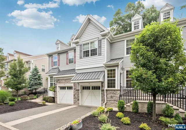 Photo 2 of Sale Pending at 20 Masterson Ct, Waldwick, NJ 07463 | MLS# 26024859 | Listing updated on 2026-07-24